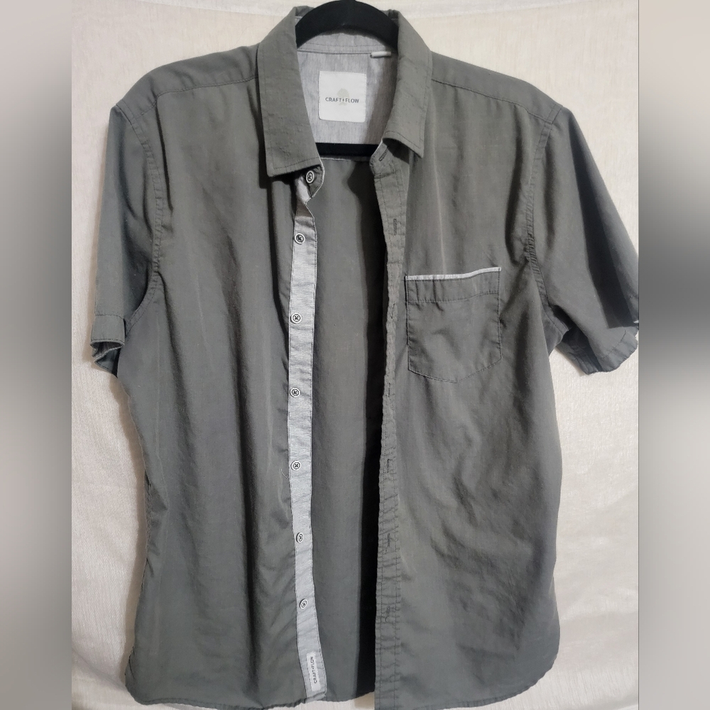 Craft & Flow Men's Charcoal Casual Button Down Shirt